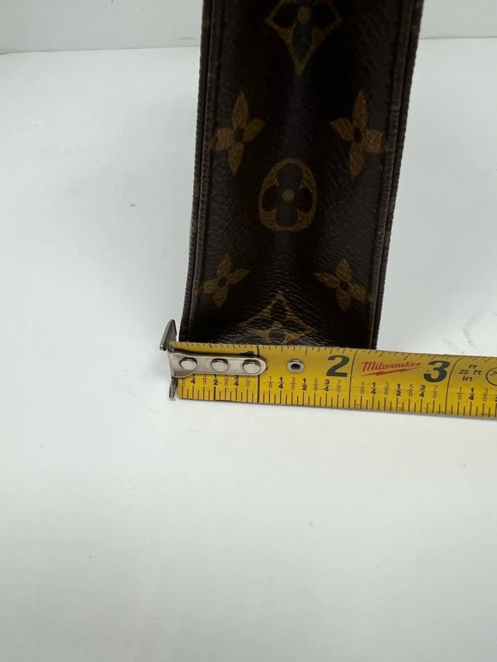 Louis Vuitton Poche Toilette 19 (Monogram Canvas)